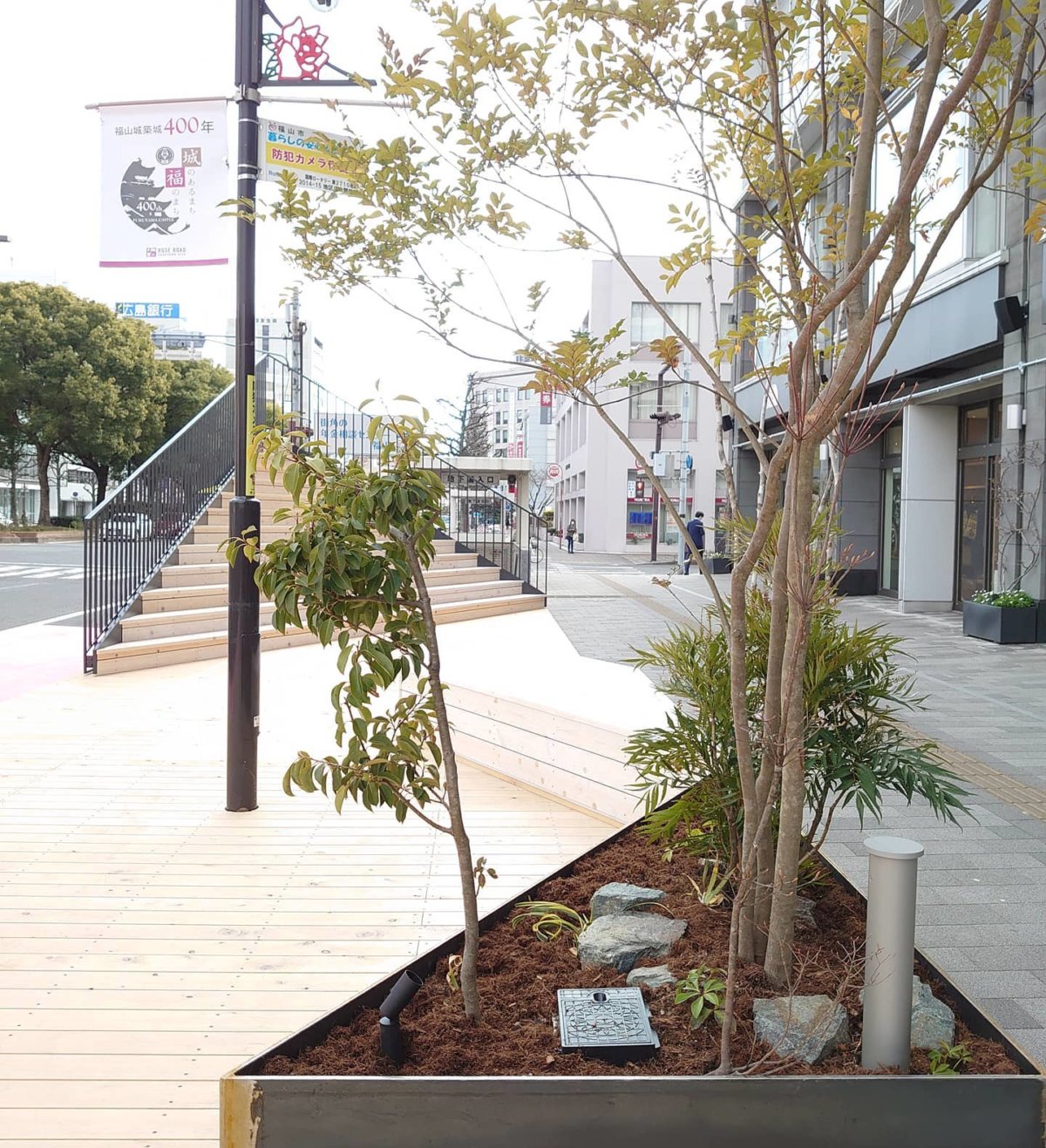 福山駅前歩道空間木質化プロジェクト